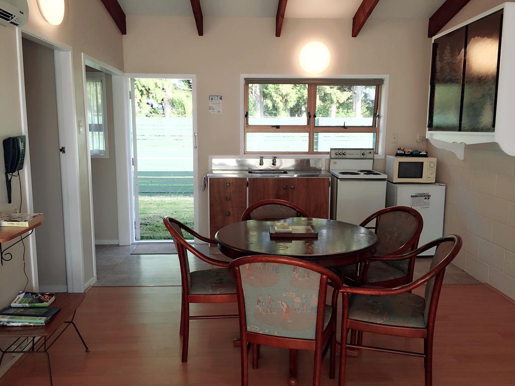 Katikati Motel Luaran gambar