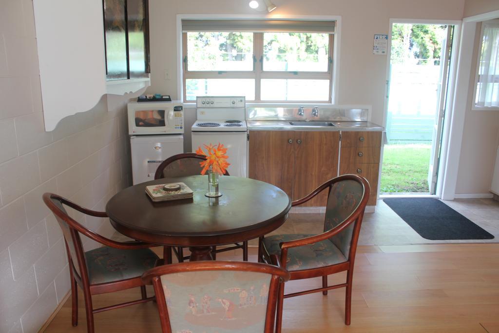 Katikati Motel Luaran gambar