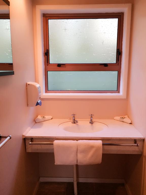Katikati Motel Luaran gambar