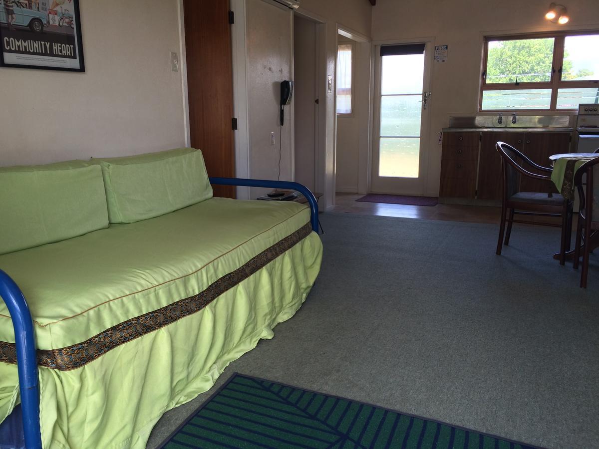 Katikati Motel Luaran gambar