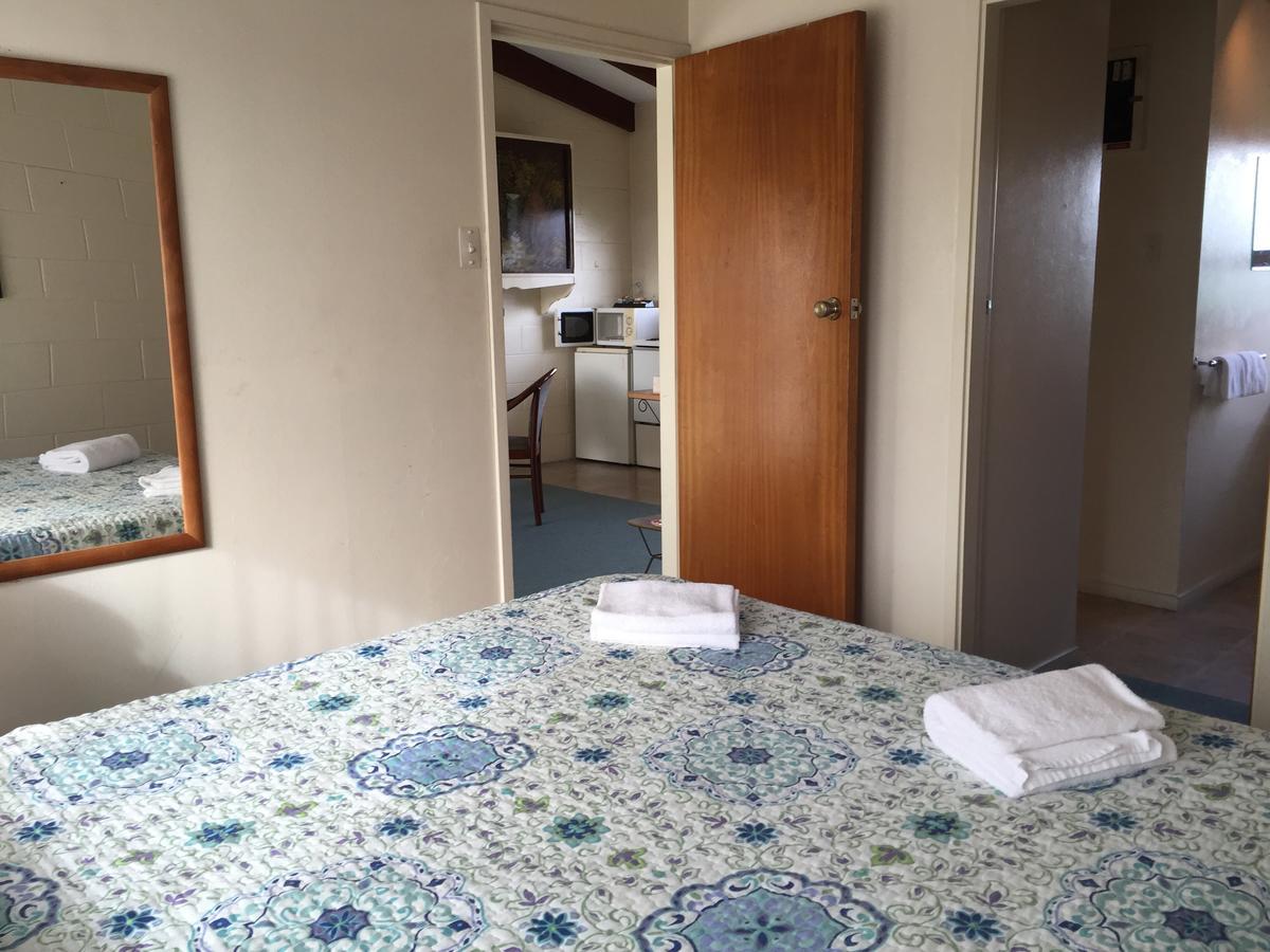 Katikati Motel Luaran gambar